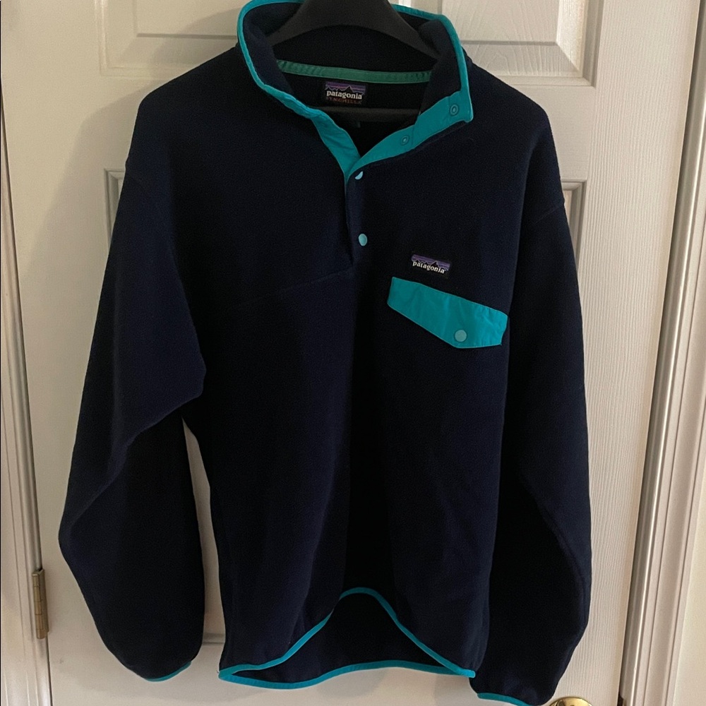 Patagonia Dark Blue and Turquoise Fleece
